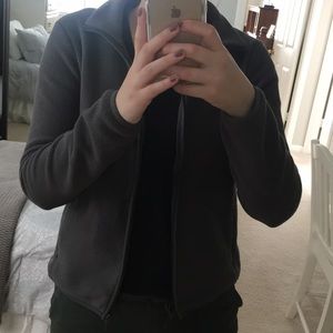 Gray Uniqlo Fleece Jacket